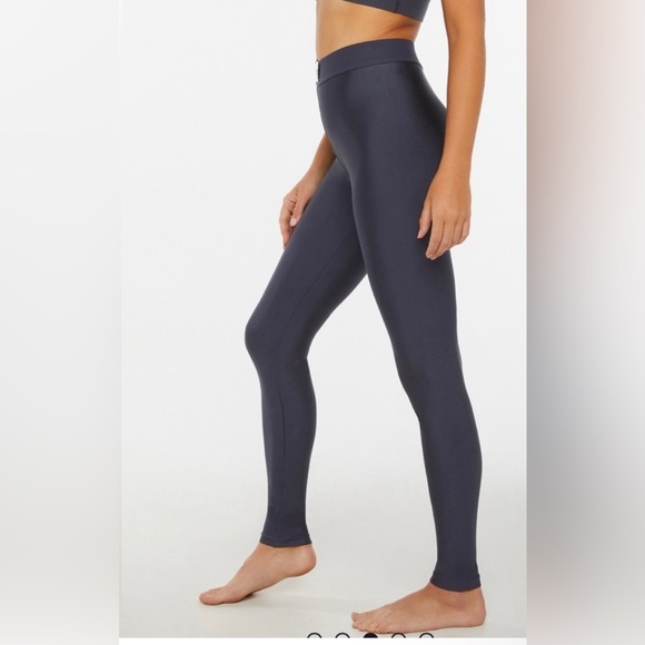 Forever Savage shiny Legging in Navy Blue size M - Picture 2 of 6